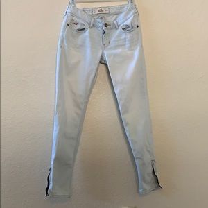 Hollister Light Blue Skinny Ankle ZIP Jeans